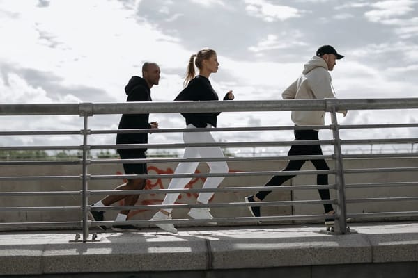 Third Space Dating: Why Run Clubs and Coffee Shops Quietly Replaced the Bar as the First-Date Default